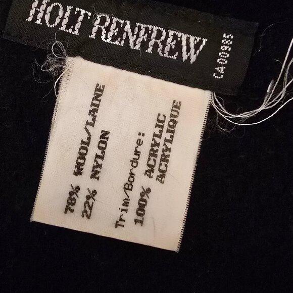 Fine soft wool wrap - Picture 5 of 5